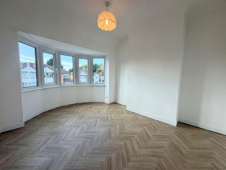 3 bedroom semi-detached house to rent - Photo 5