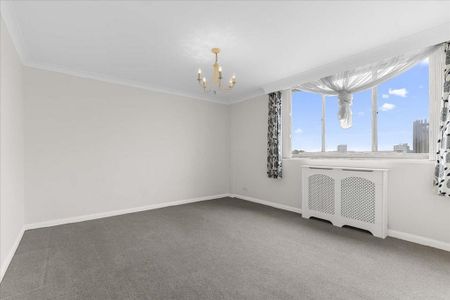 3 bedroom penthouse to rent - Photo 3