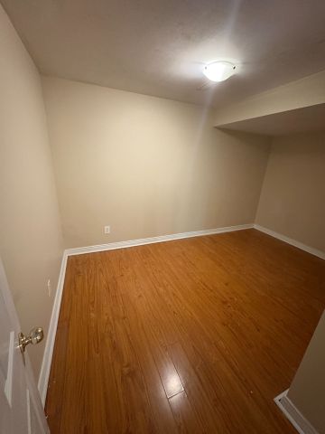 For Lease - 2 Fallstar Crescent, Brampton, Ontario - Photo 3
