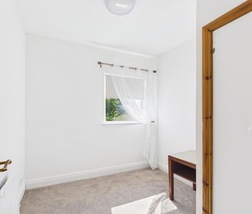 38 Holland Drive, Belfast, BT5 6EH - Photo 4