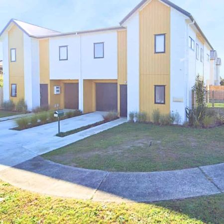 Furnished 2-Bedroom Apartment with Power and Internet Included! - Photo 4