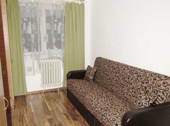 Apartament de inchiriat, 2 camere, 46 mp, decomandat, zona Big - Photo 1