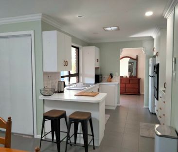 Charming Fully Furnished 3-Bedroom Home for Rent - Photo 6