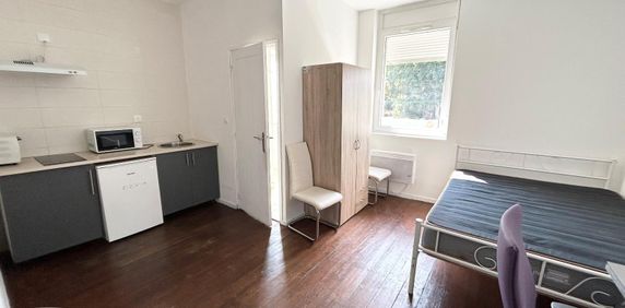 Location Appartement 1 pièce 19m² FAMARS 59300 - Photo 2