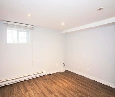 109 Clarke Street — Three-Bedroom Suite - Photo 2