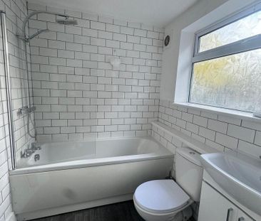 2 bedroom terraced house to rent - Photo 6