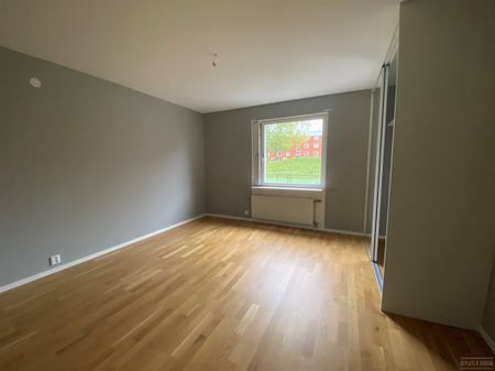 Hjelmarsrörsgatan 26 - Photo 4
