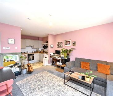 Apartment 7 16 Annadale Avenue, Belfast, BT7 3JH - Photo 2