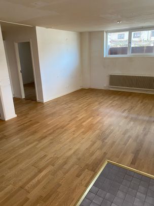 Zetterbergsgatan, Eskilstuna - Photo 1