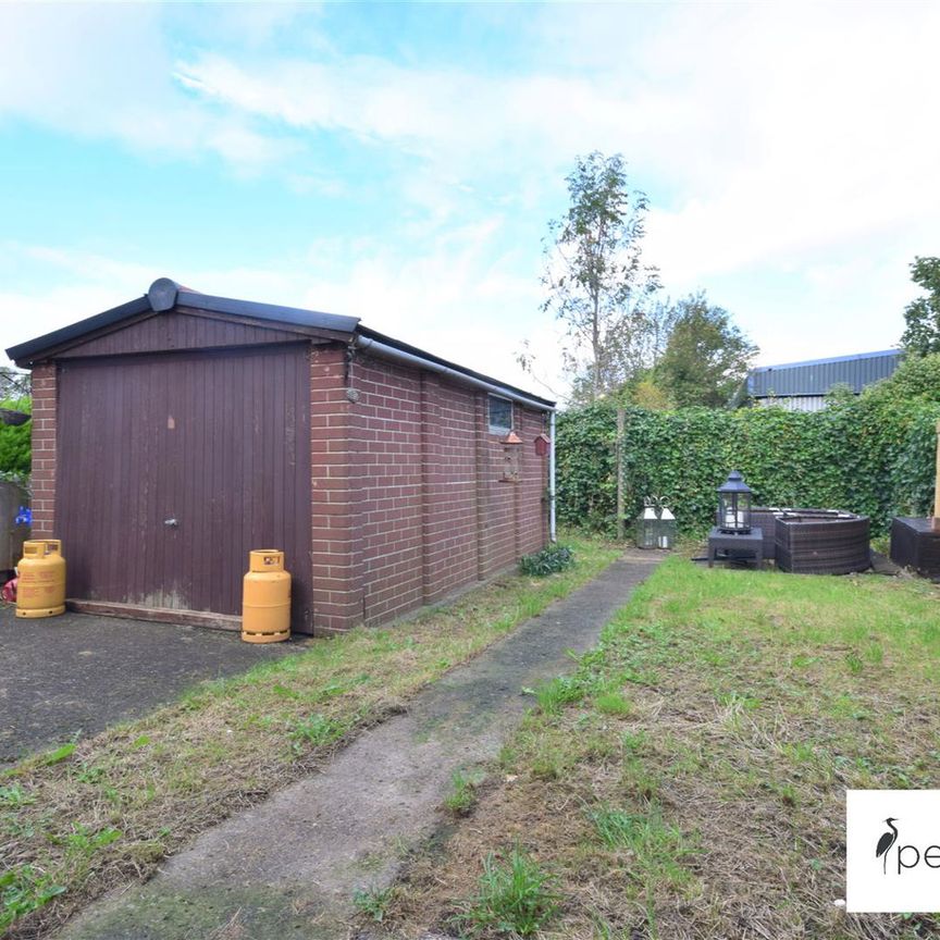 St. Lukes Road, Ford Estate, Sunderland, Tyne & Wear, SR4 6PF - Photo 2