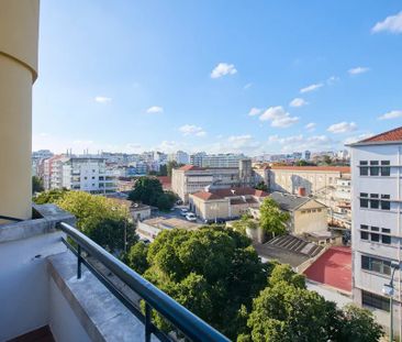 Avenida de Berna, Lisbon, Lisbon 1050-038 - Photo 6