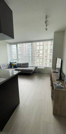 1 bedroom + den/office - Fully Furnished - Photo 1