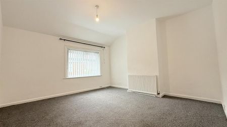 2 bedroom end of terrace house to rent - Photo 5