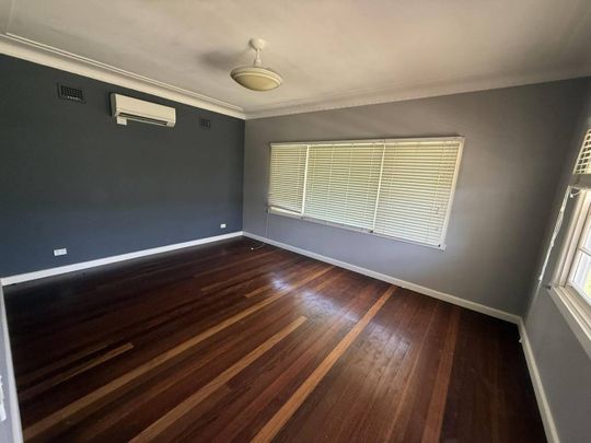 Low-Set Family Home in Westlawn on a Flat Block - Photo 1