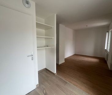 Location Appartement 1 pièce 20m² - Photo 3