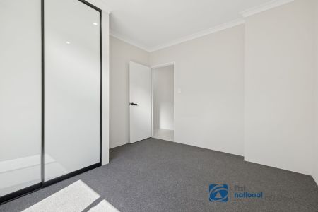 Brand New 5x2 – Modern, Spacious and Ready to Move In - Photo 5