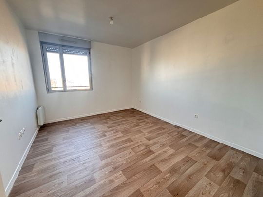 Location Appartement 3 pièces 68m² - Photo 1