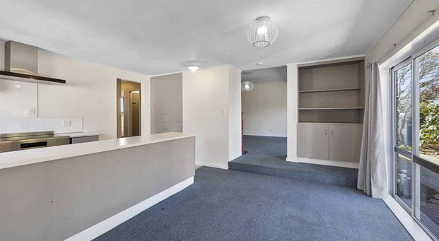 Spacious Family Home - Photo 1