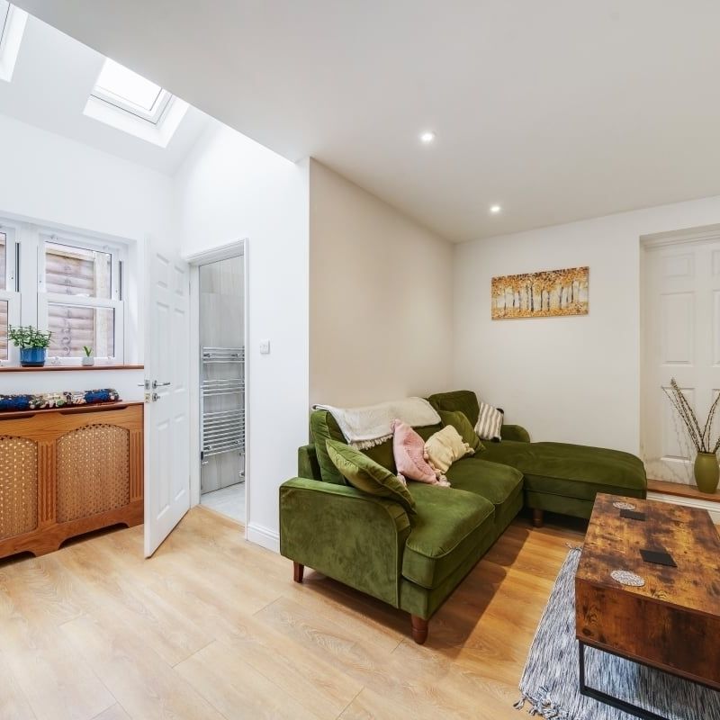 2 bedroom flat to rent - Photo 1