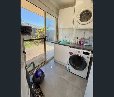 Your Padbury Family Haven – Spacious 5x2 with Outdoor Entertaining ... - Photo 2