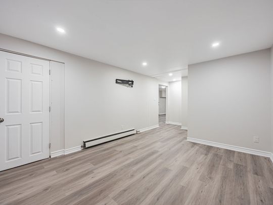 For Lease - 708 Carnegie Avenue Unit# Lower, Oshawa, Ontario - Photo 1