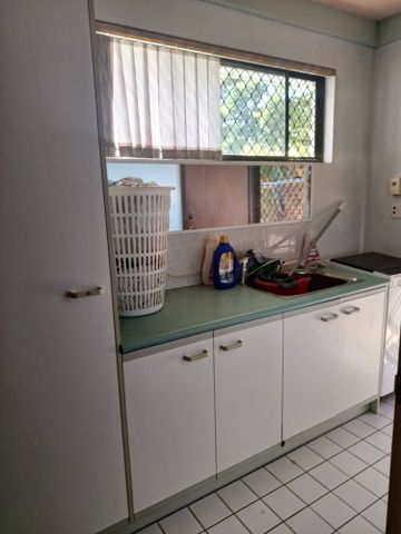 Wynnum West - Photo 2