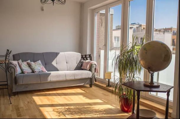 PRZESTRONNE MIESZKANIE Z TARASEM CENTRUM - Photo 1