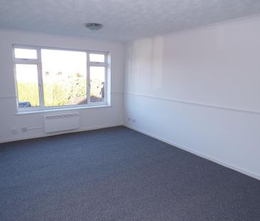 2 bedroom maisonette to rent - Photo 5