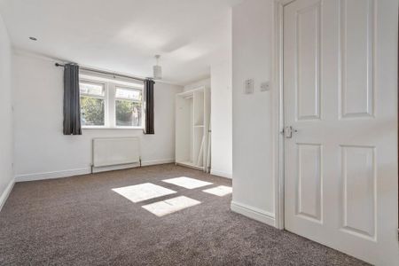 1 bedroom terraced house to rent - Photo 2
