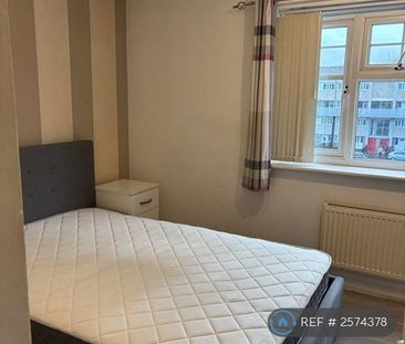 1 bedroom in a house share to rent - Photo 5