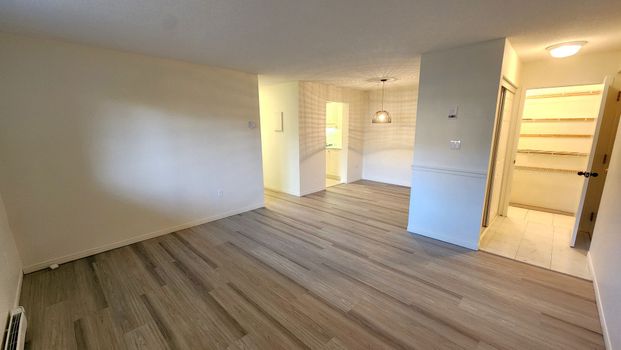 339 Blake Street, Unit 1, Barrie ON L4M1L1 - Photo 1