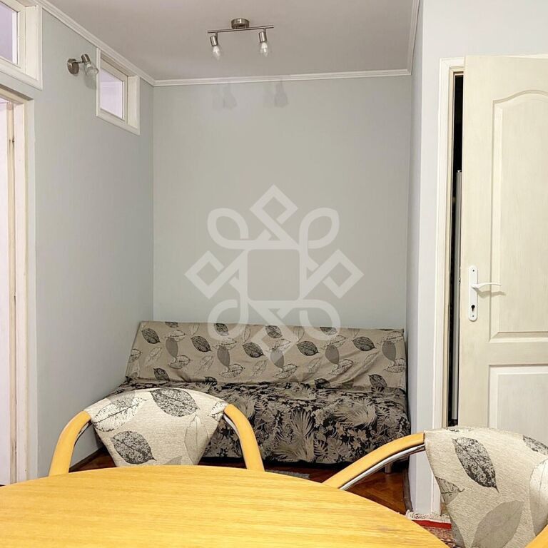 Studio de inchiriat in Piata Unirii din Oradea - Fotografie 1