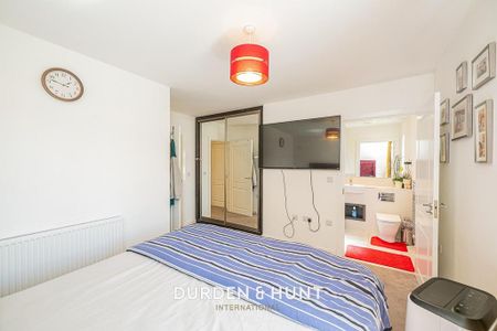 3 bedroom detached house to rent - Photo 4