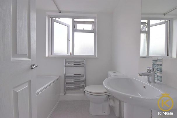 5 bedroom end of terrace house to rent - Photo 1