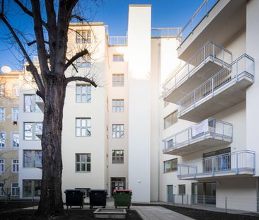 Provisionsfrei - Wunderschöne Wohnung mit Balkon und Blick ins Grüne - Photo 4