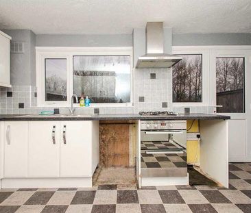 3 bedroom terraced house to rent - Photo 6