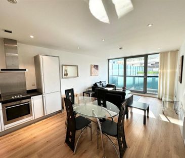 2 bedroom apartment to rent - Photo 2