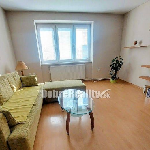 PRENÁJOM: KRÁSNY, ZARIADENÝ 2 IZBOVÝ BYT BEZ BALKÓNA - Photo 1