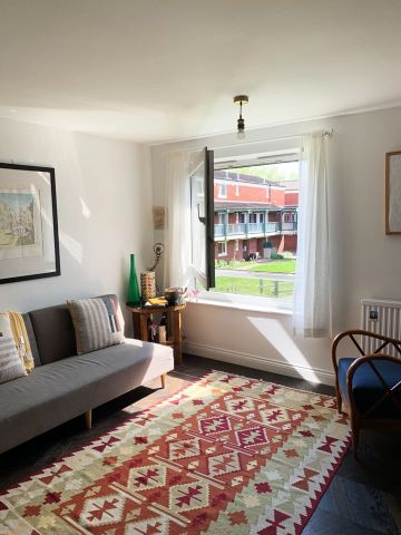 1 Bed Flat, Victoria Crescent, N15 - Photo 2