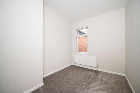 9 Cairo Street, Belfast, BT7 1QS - Photo 2