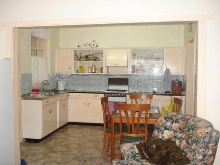 2-bedroom shared house / townhouse, Moorland Avenue - Photo 3