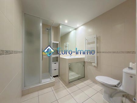 Location Appartement 2 pièces 45m² BEAUSOLEIL 06240 - Photo 5