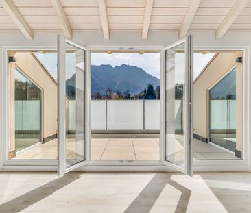 PIACEVOLE MANSARDA RINNOVATA DI 3.5 LOCALI - Foto 4