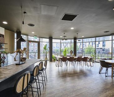 1 bedroom in a flat share to rent - Photo 6