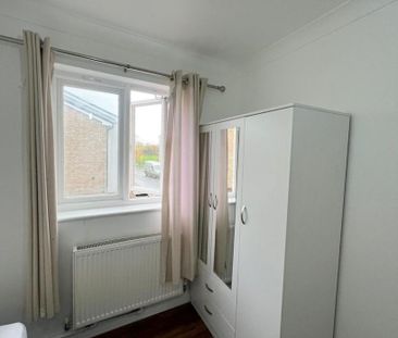 1 bedroom in a house share to rent - Photo 5