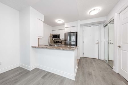 For Lease - 15 Greenview Avenue Unit# 1504, Toronto, Ontario - Photo 3