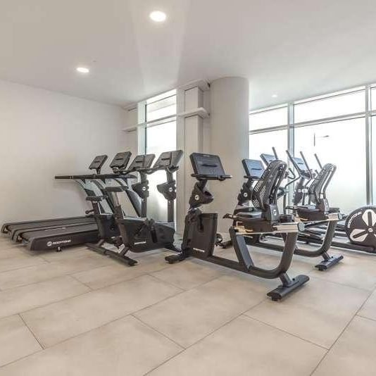 Royal Winchester House, Bracknell, RG12 - Photo 1