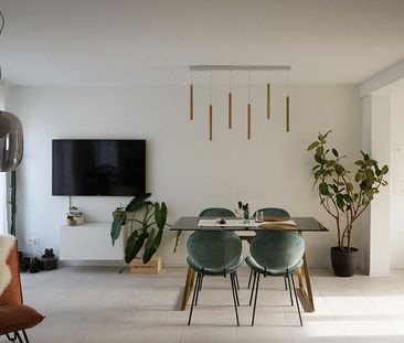 Grosszügige 2.5-Zimmer-Wohnung im Herzen von Neuhausen - Photo 1