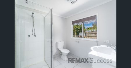 Modern Comforts, Classic Charm - Newtown Convenience - Photo 3