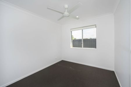 Fresh, Modern & Conveniently Located in Greta - Photo 4